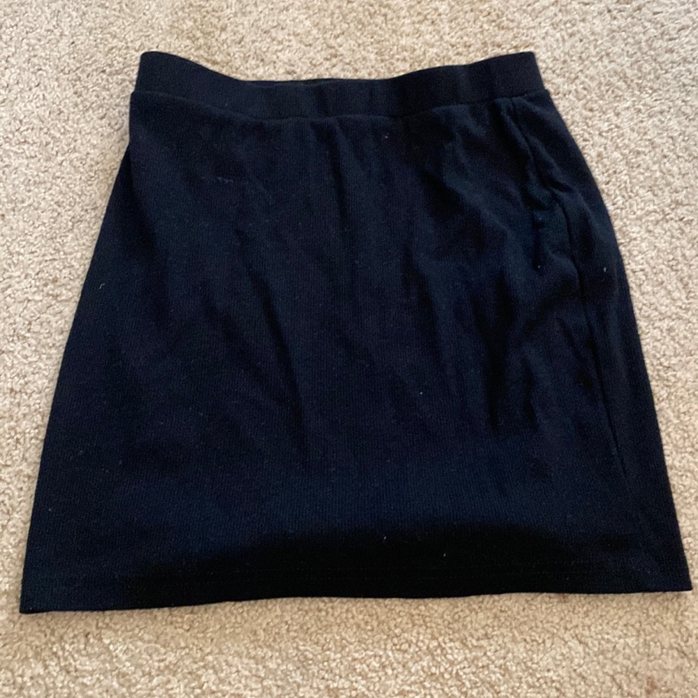 Black skirt
